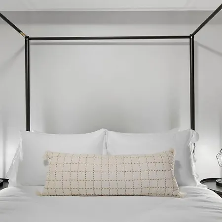 Stylish & Blissful 2Br Apartment In Chicago - Barry 837-Gb